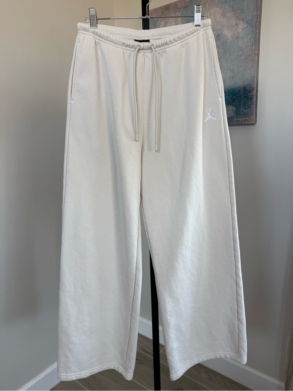 Nike Jordan Womens Cream Wide Leg Fleece Sweatpants Small High Rise Drawstring
